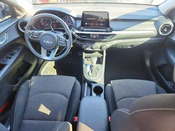 3KPF24AD2PE509232 2023 KIA FORTE - Image 8