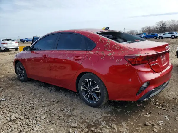 3KPF24AD2PE509876 2023 KIA FORTE - Image 2