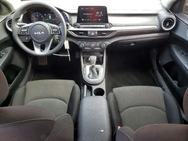 3KPF24AD2PE509876 2023 KIA FORTE - Image 8