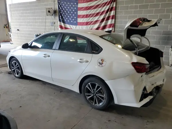 3KPF24AD2PE515029 2023 KIA FORTE - Image 2