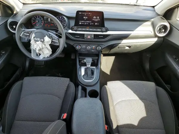 3KPF24AD2PE516679 2023 KIA FORTE - Image 8