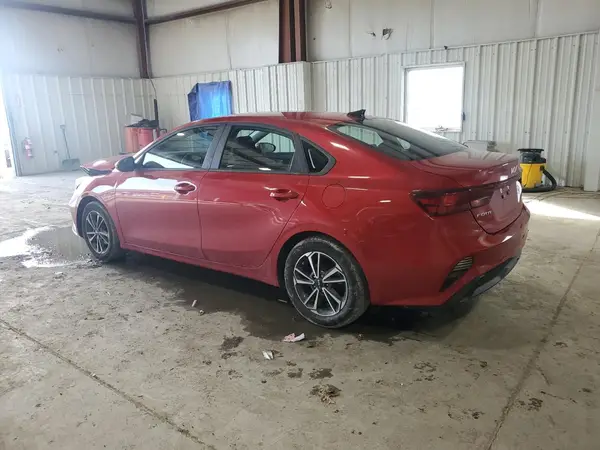 3KPF24AD2PE516990 2023 KIA FORTE - Image 2