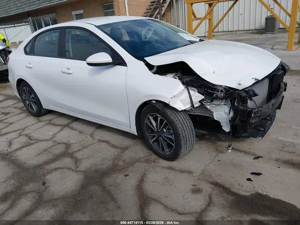 3KPF24AD2PE526080 2023 KIA FORTE - Image 1