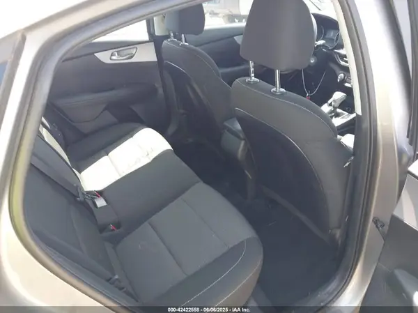 3KPF24AD2PE529352 2023 KIA FORTE - Image 8