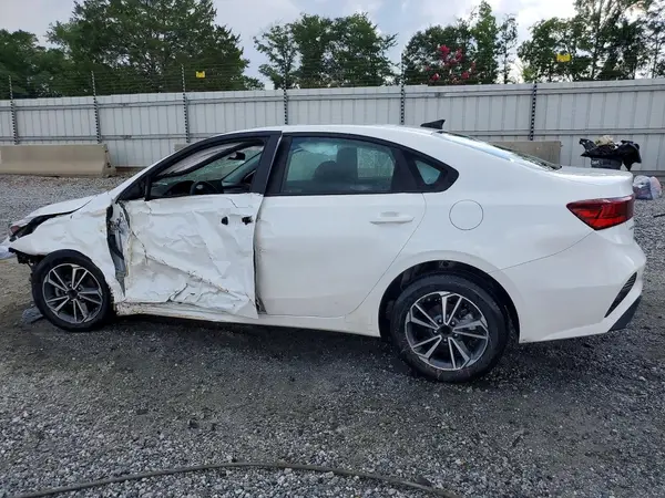 3KPF24AD2PE530680 2023 KIA FORTE - Image 2