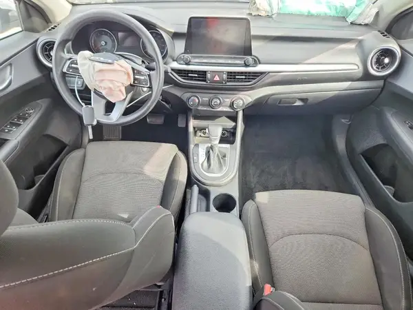 3KPF24AD2PE532252 2023 KIA FORTE - Image 8