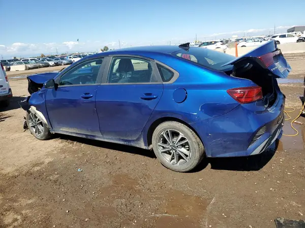 3KPF24AD2PE532283 2023 KIA FORTE - Image 2