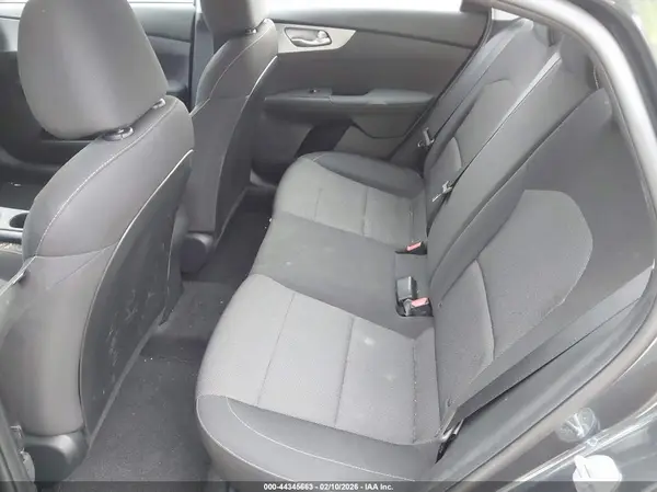 3KPF24AD2PE535345 2023 KIA FORTE - Image 8