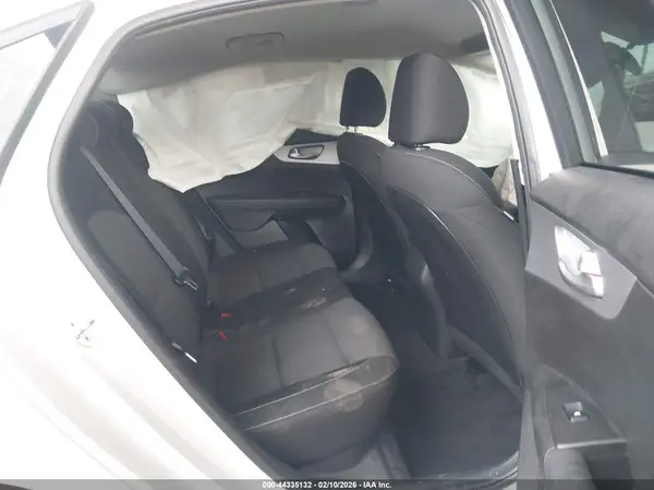 3KPF24AD2PE538536 2023 KIA FORTE - Image 8