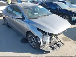 3KPF24AD2PE538570 2023 KIA FORTE