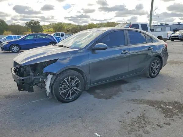 3KPF24AD2PE542151 2023 KIA FORTE - Image 1