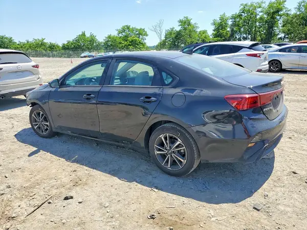 3KPF24AD2PE545597 2023 KIA FORTE - Image 2