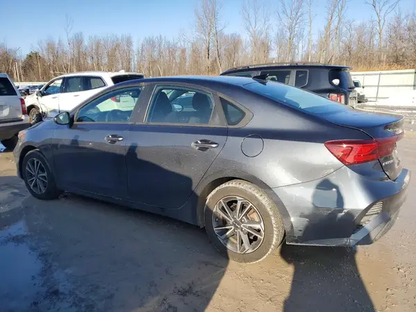 3KPF24AD2PE547317 2023 KIA FORTE - Image 2