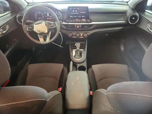 3KPF24AD2PE548533 2023 KIA FORTE - Image 8