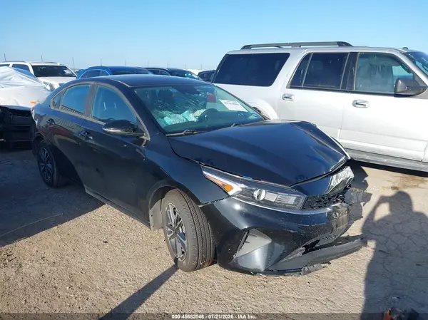 3KPF24AD2PE549794 2023 KIA FORTE - Image 1