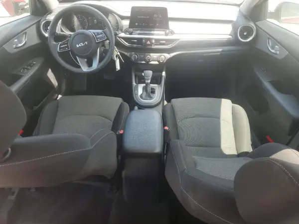 3KPF24AD2PE552209 2023 KIA FORTE - Image 8
