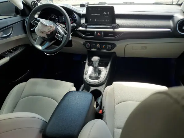 3KPF24AD2PE554249 2023 KIA FORTE - Image 8