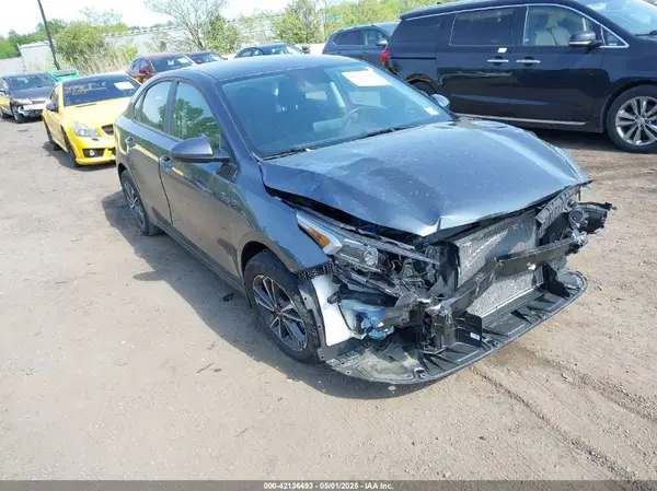 3KPF24AD2PE554381 2023 KIA FORTE - Image 1