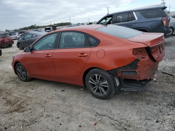 3KPF24AD2PE555465 2023 KIA FORTE - Image 2