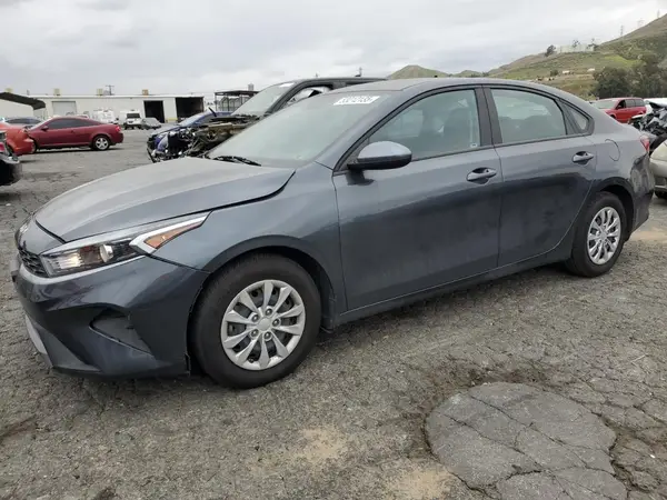 3KPF24AD2PE565879 2023 KIA FORTE - Image 1