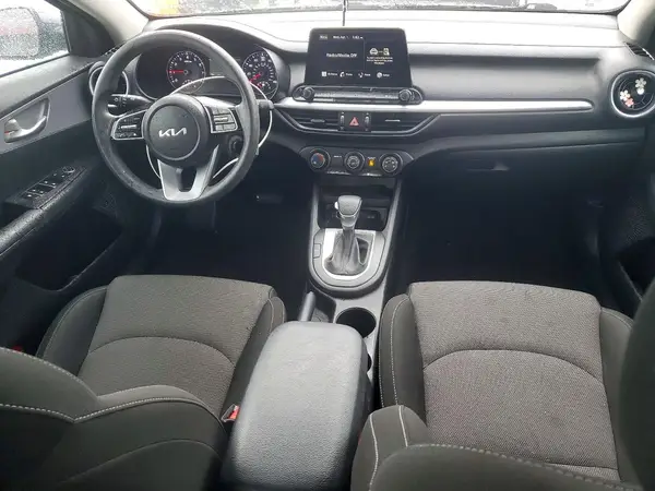 3KPF24AD2PE566367 2023 KIA FORTE - Image 8