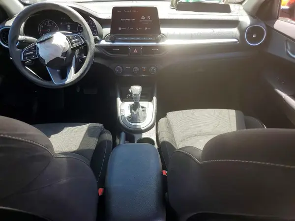 3KPF24AD2PE569902 2023 KIA FORTE - Image 8