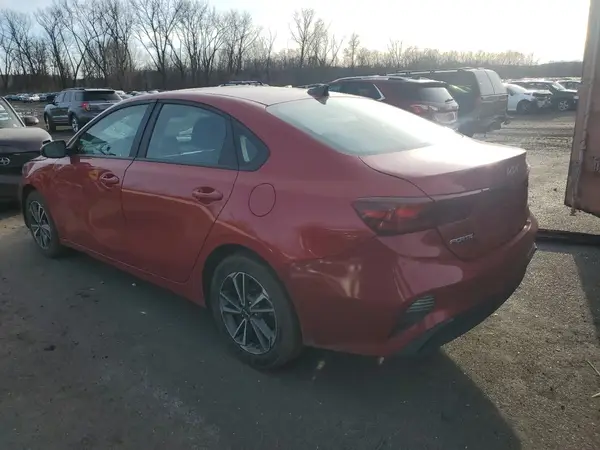 3KPF24AD2PE571231 2023 KIA FORTE - Image 2