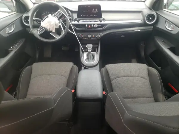 3KPF24AD2PE571245 2023 KIA FORTE - Image 8