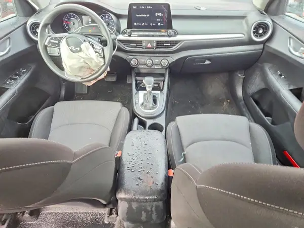 3KPF24AD2PE571312 2023 KIA FORTE - Image 8