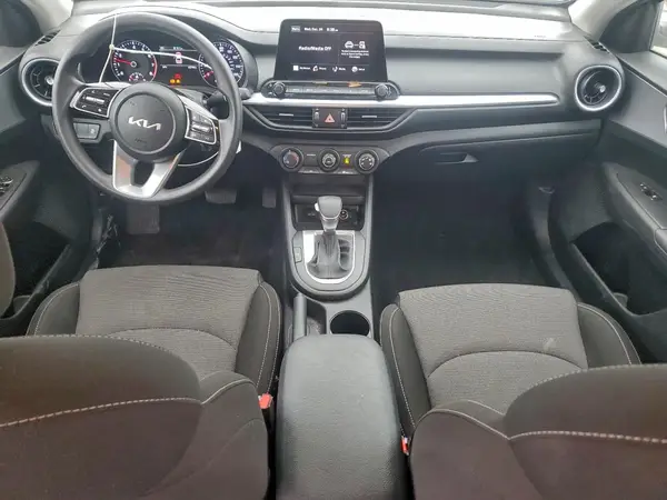 3KPF24AD2PE577515 2023 KIA FORTE - Image 8