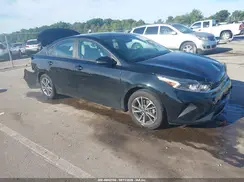 3KPF24AD2PE581063 2023 KIA FORTE