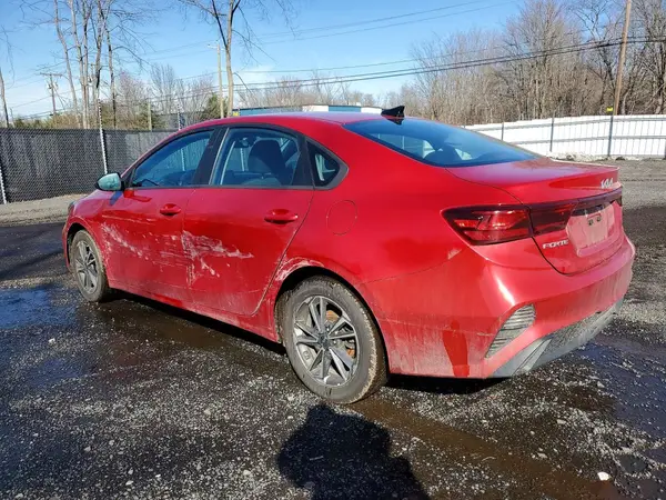 3KPF24AD2PE581712 2023 KIA FORTE - Image 2