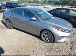 3KPF24AD2PE583623 2023 KIA FORTE