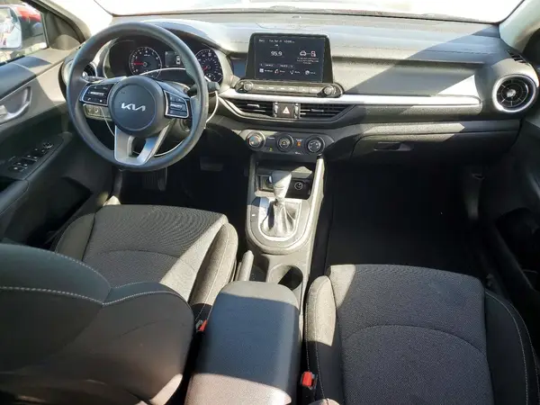 3KPF24AD2PE591057 2023 KIA FORTE - Image 8