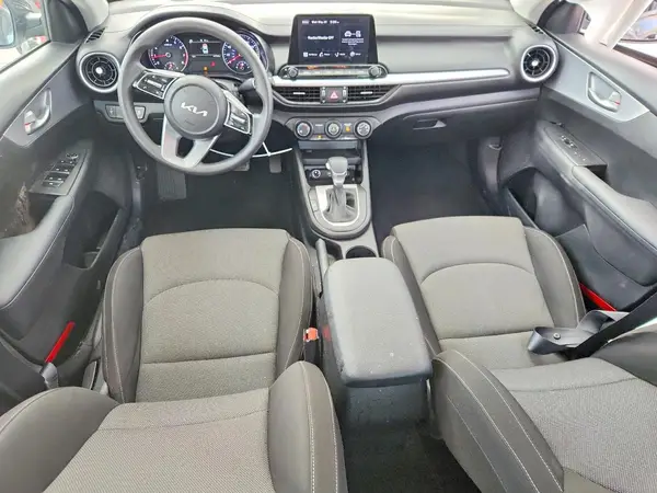 3KPF24AD2PE595867 2023 KIA FORTE - Image 8