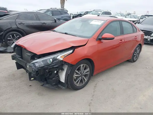 3KPF24AD2PE597814 2023 KIA FORTE - Image 2