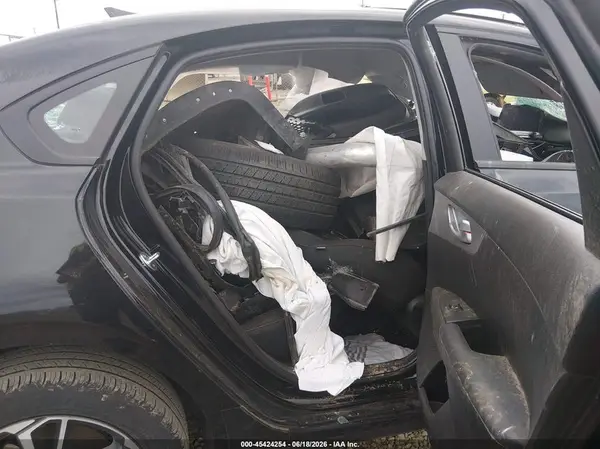 3KPF24AD2PE598526 2023 KIA FORTE - Image 8