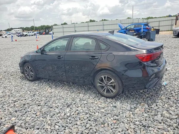 3KPF24AD2PE599269 2023 KIA FORTE - Image 2