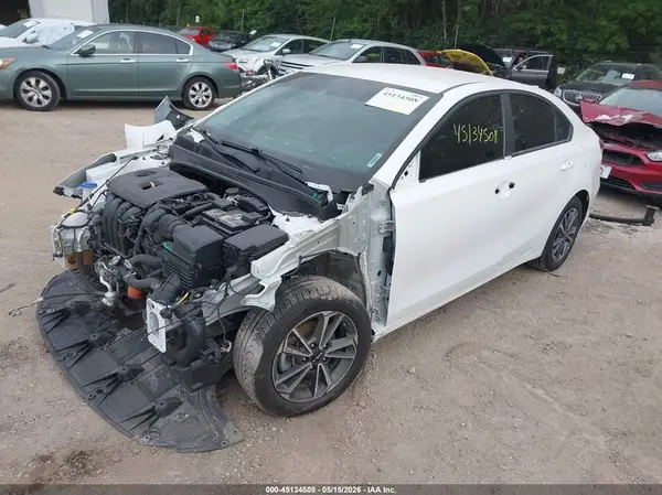 3KPF24AD2PE607807 2023 KIA FORTE - Image 2