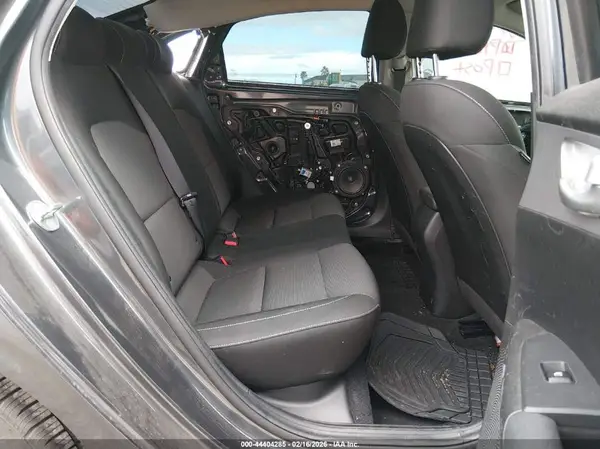 3KPF24AD2PE608746 2023 KIA FORTE - Image 8