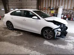 3KPF24AD2PE610917 2023 KIA FORTE