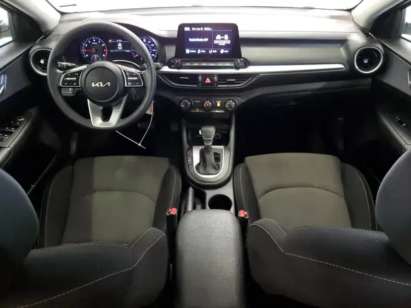 3KPF24AD2PE616247 2023 KIA FORTE - Image 8
