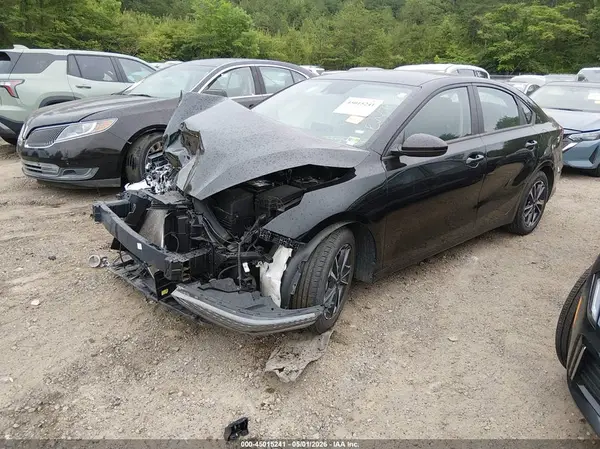 3KPF24AD2PE616944 2023 KIA FORTE - Image 2