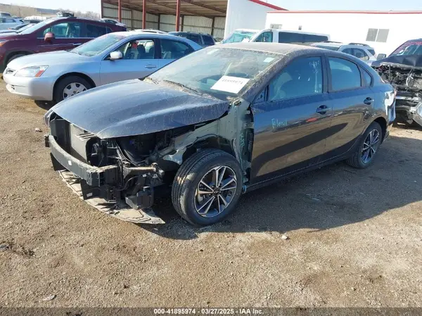 3KPF24AD2PE621819 2023 KIA FORTE - Image 2