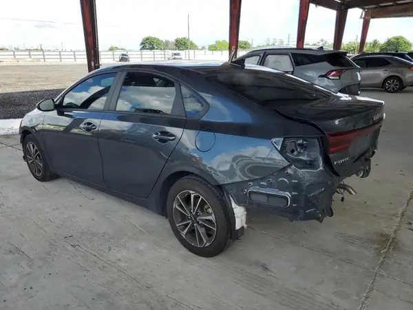 3KPF24AD2PE623800 2023 KIA FORTE - Image 2