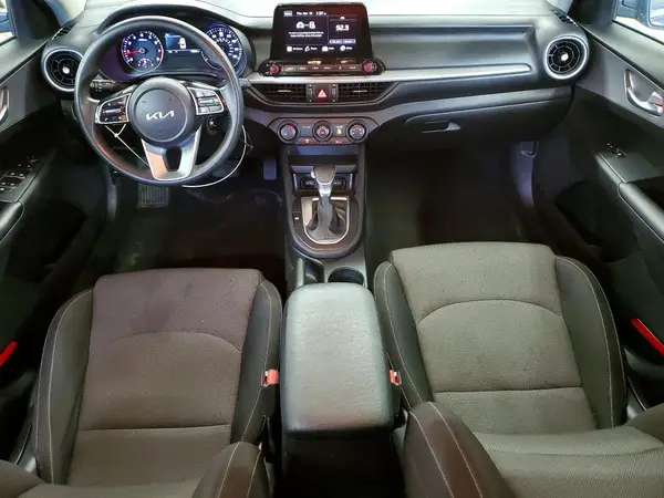 3KPF24AD2PE625370 2023 KIA FORTE - Image 8