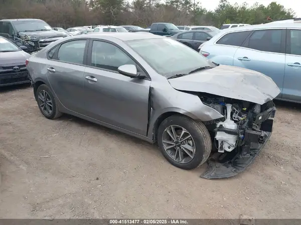 3KPF24AD2PE626213 2023 KIA FORTE - Image 1