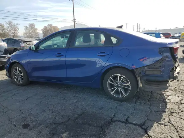 3KPF24AD2PE626325 2023 KIA FORTE - Image 2
