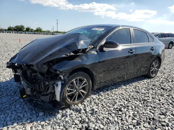 3KPF24AD2PE629211 2023 KIA FORTE - Image 1