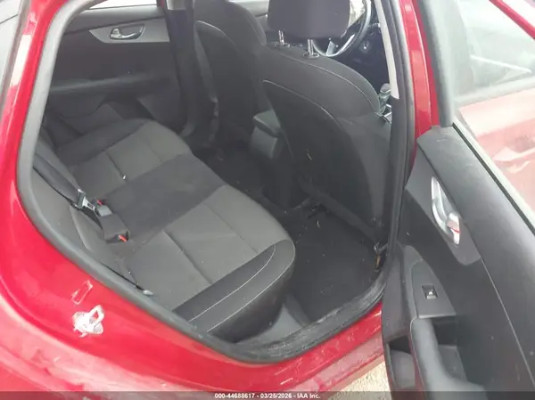 3KPF24AD2PE635252 2023 KIA FORTE - Image 8